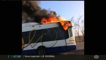 Un bus Tisséo en feu sur la rocade (Toulouse)