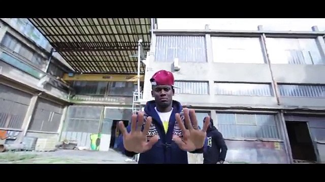 BLACK M LES YEUX PLUS GROS QUE YOUSSOUPHA