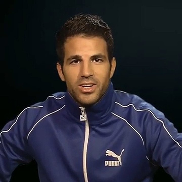 Quand Fabregas charrie Marco Verratti avant le match Paris Saint Germains vs. Chelsea FC