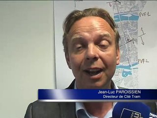 120912.JT.rail tram detruite