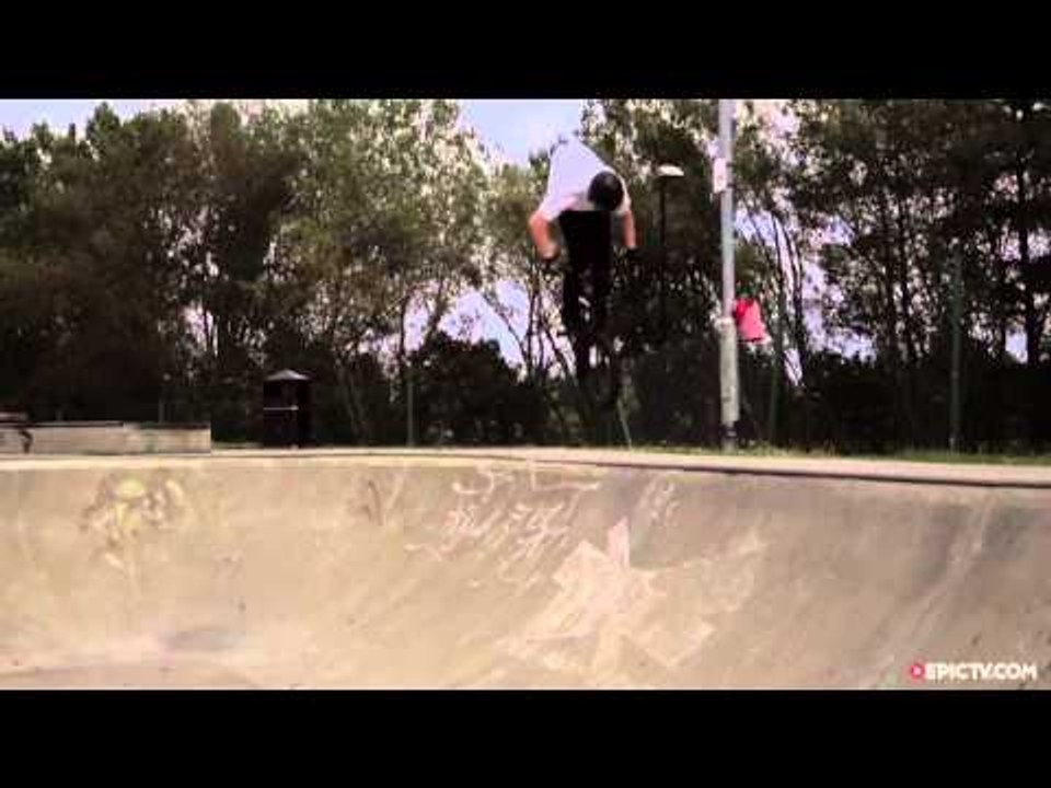 Karl Southern Blowing Minds | Fast Forward BMX,...