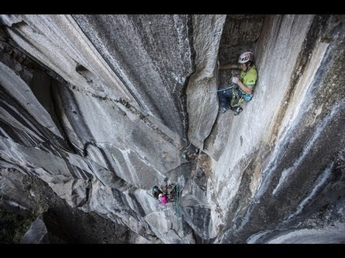 New 7-Pitch Climb Zembrocal on Reunion Island - EpicTV Climbing Daily