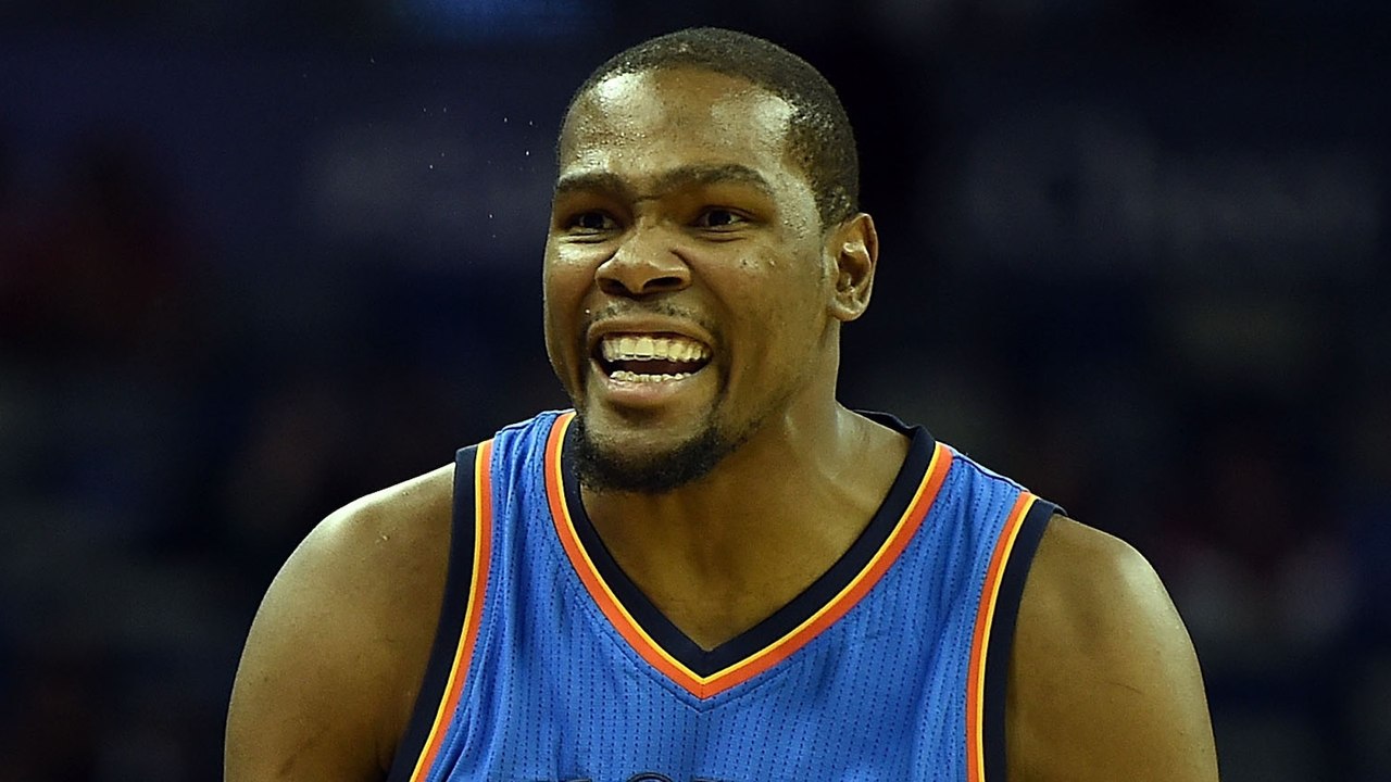 Kevin Durant Goes off on Media While Defending Coach Scott Brooks