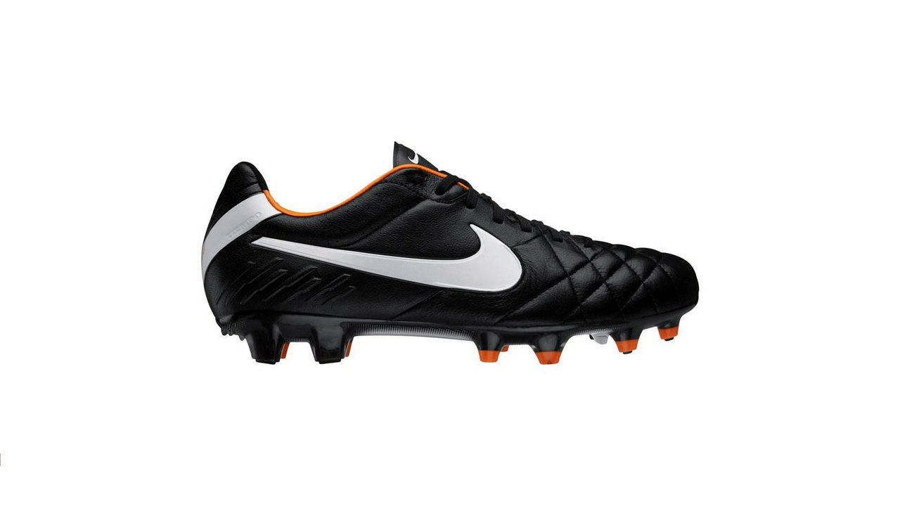 nike tiempo 2011