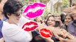Shahrukh Khan KISSED By Fans