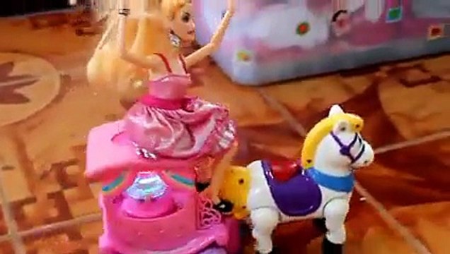 Barbie Doll Enjoying Cart (Kalesa) Ride - Barbie Girls Toys