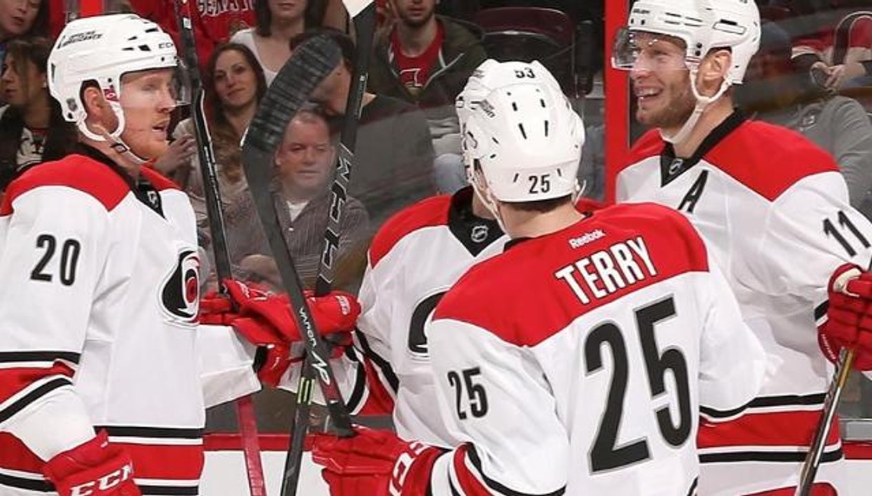 Rangers, Hurricanes Deep-Six Opponents