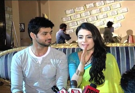 Meri Aashiqui Tum Se Hi: Ranveer And Ishani Talks About Their Romantic Moments, Watch Episode 17th February 2015
