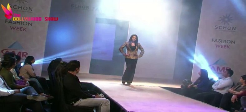 Adhyayan Suman KISS Sara Loren On Ramp