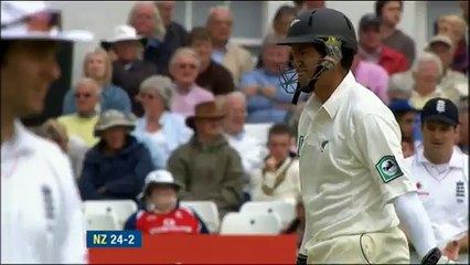 James Anderson rips through New Zealand batting order