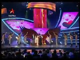 Shoaib and Sania with Shahrukh in star plus show - YouTube