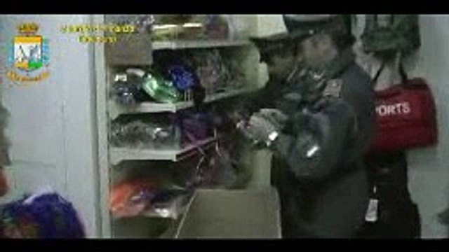 Video Anagni - Frosinone e Ceccano- la GdF sequestra oltre 64mila giochi pericolosi per la salute