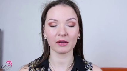 How to Make BLUE Eyes pop