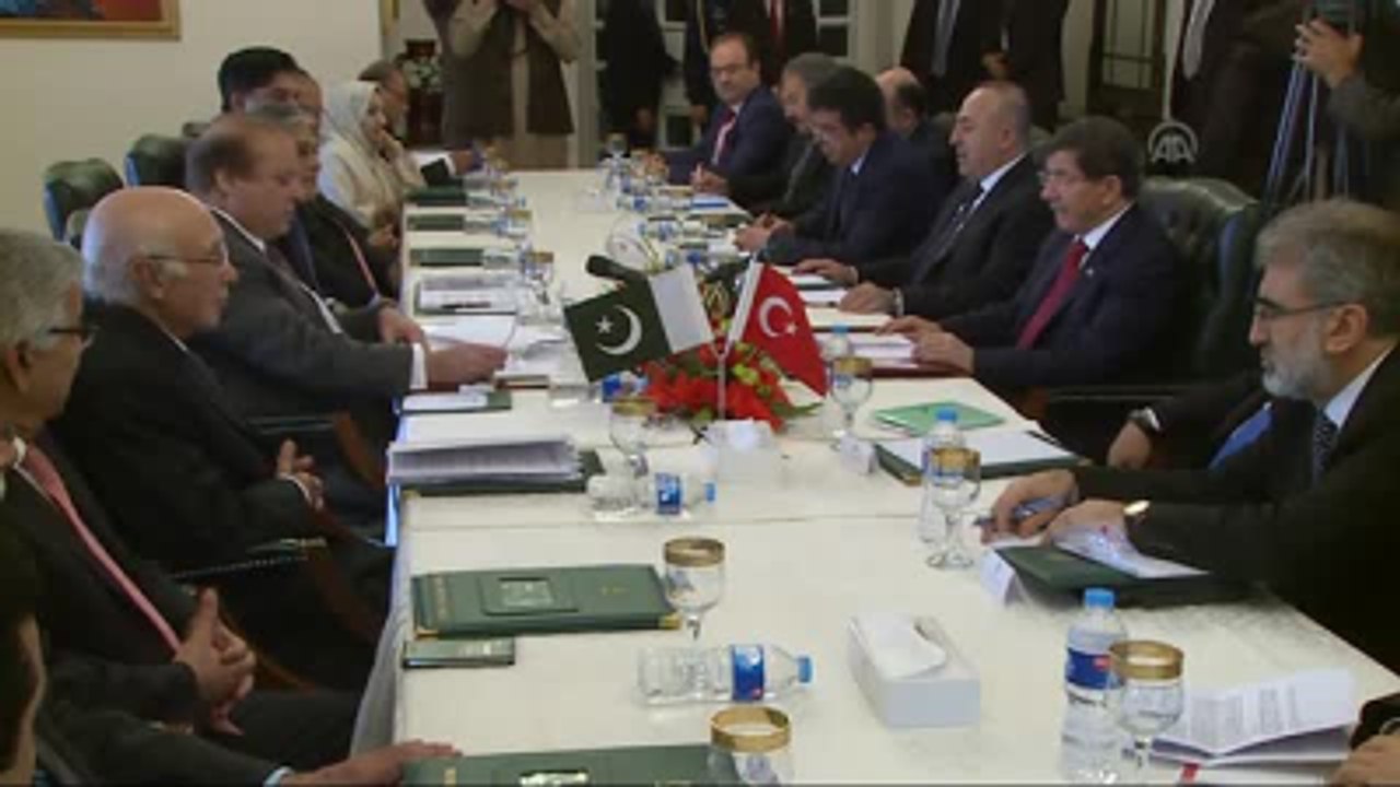 Başbakan Davutoğlu, Pakistan'da