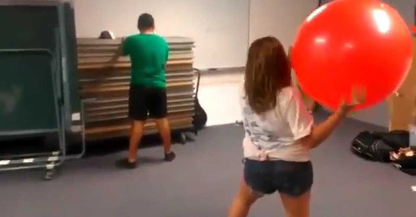 Pilates Topuyla Şaka Olmaz!