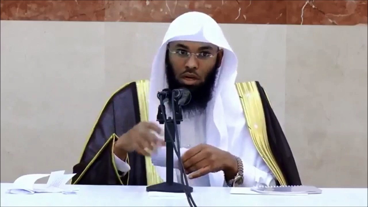 Imam Dunyani "Dayandirdi" - Dunya Firlanmir