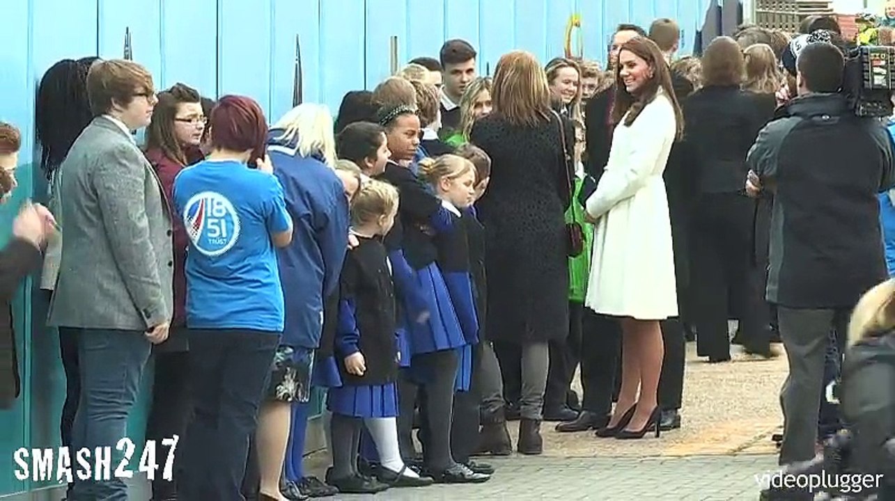 Kate Middleton: Der Babybauch wird professionell versteckt.