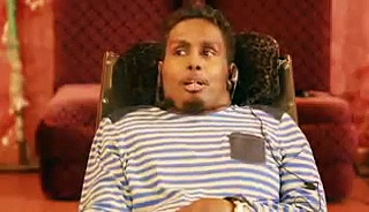 سبحانك ربي عندما تقول له كن فيكون