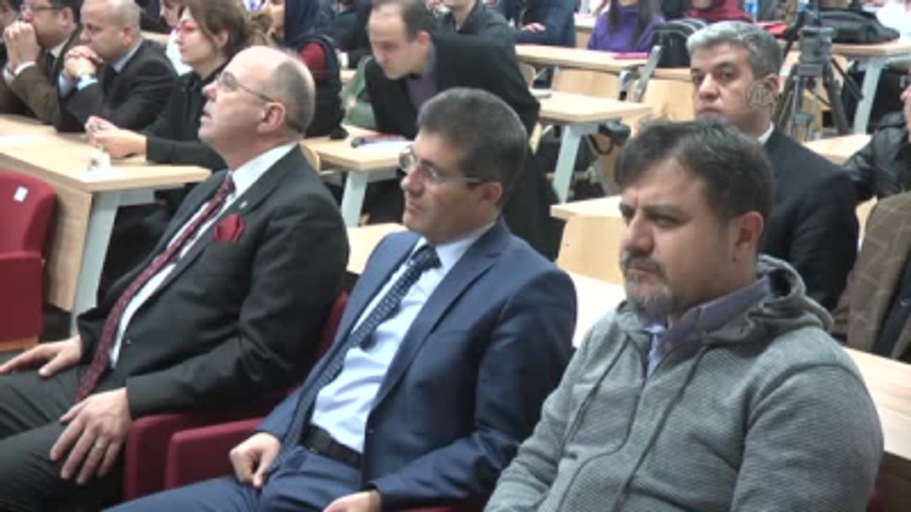 Türkiye'de Enerji Politikalarının Geleceği Açısından Yenilenebilir Enerji" Paneli