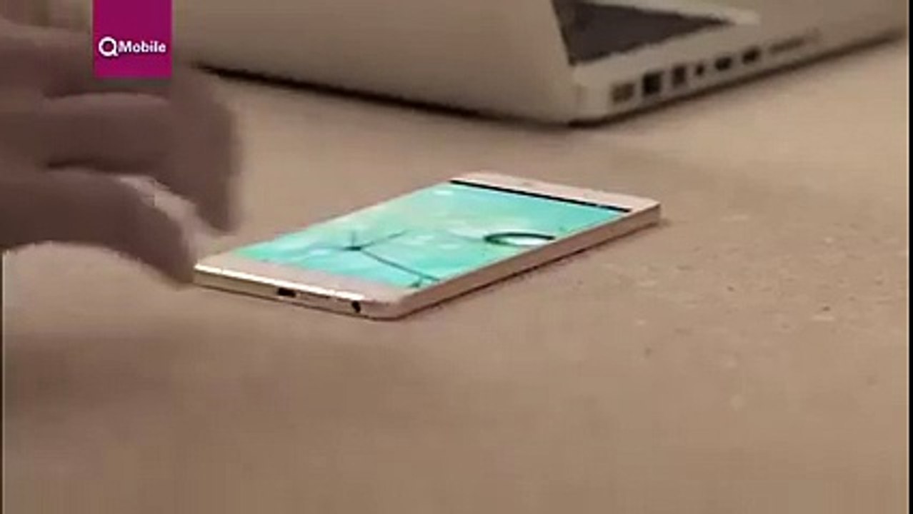 Qmobile Noir Z7 Sexiest Phone in the World
