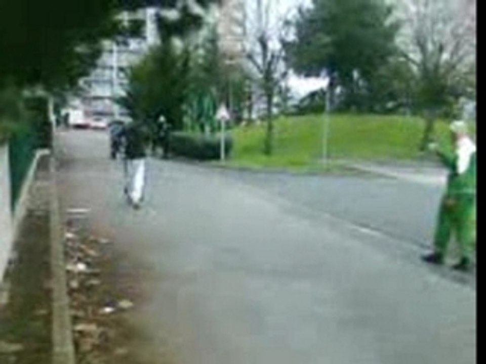 85 YZ! Raba-Thouars 334sang