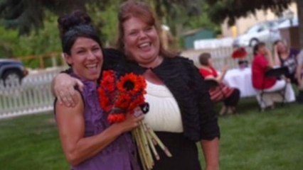 Woman Breaks World Record for Most Bridal Bouquets Caught