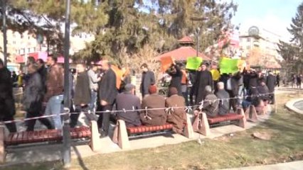 Özgecan'ın Öldürülmesi Protesto Edildi