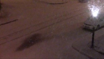 Balıkesir'de Eğitime Kar Engeli