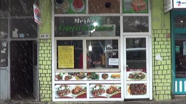 CHP Bingöl İl Başkanlığı'nın Borçlu Olduğunu Astığı Notla Duyurdu