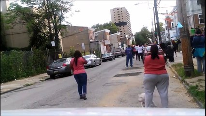 Köpeği Yüzünden Bütün Mevzuyu Kaçıran Bahtsız Kadın