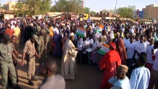 Thousands march against Boko Haram attacks in Niger