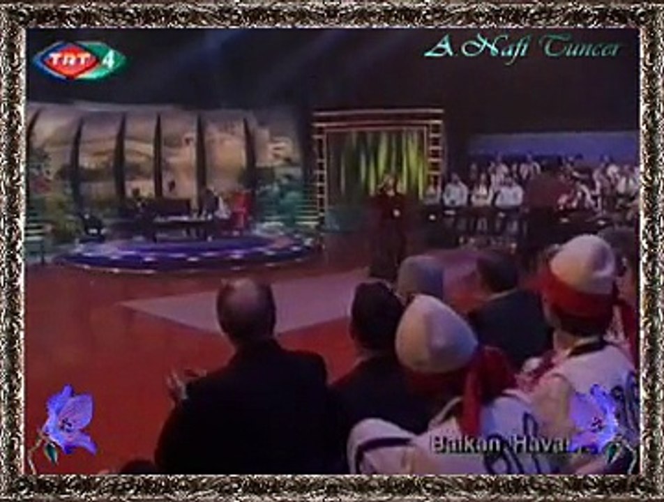 Ayşe TAŞ *A Benim Mor Çiçeğim Sen Doldur Ben İçeyim*