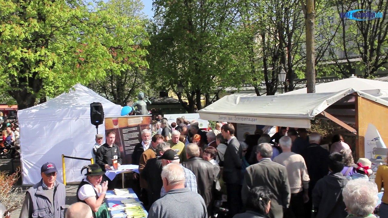 Spargelanstich 2014 @ Viktualienmarkt München mit Schrobenhausener Spargelkönigin Sina I.