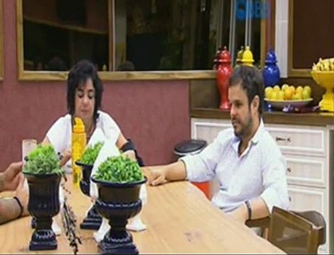 Aline, Fernando, Adrilles e Mariza a poucos minutos do paredao - 17.02.2015