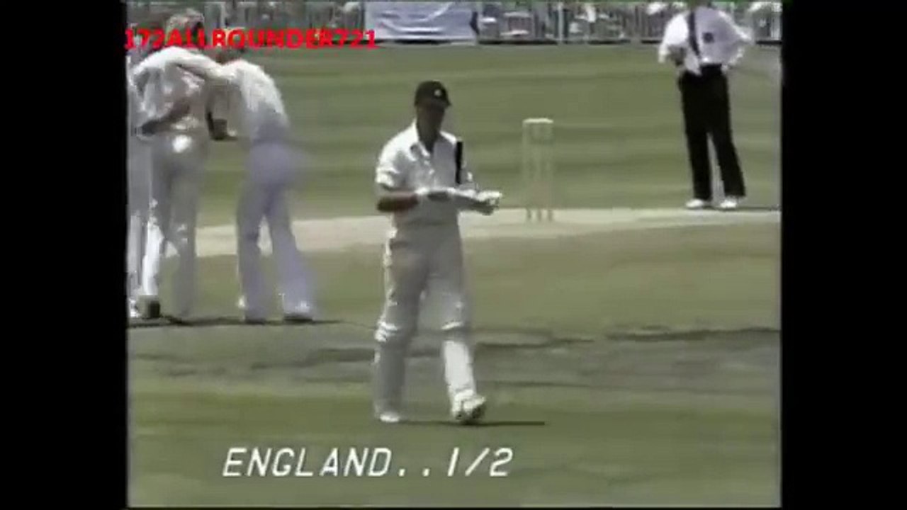 Geoff Boycott clean bowled by an UNPLAYABLE Rodney Hogg delivery
