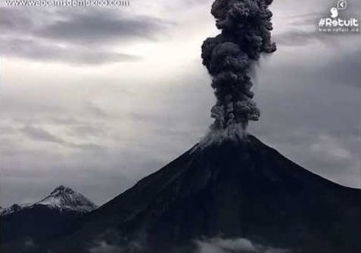 Mexico's Active Colima Volcano Shows Its Turbulent Beauty