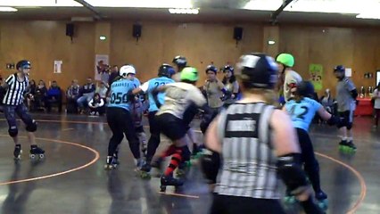 bombass vs deadly cyanure