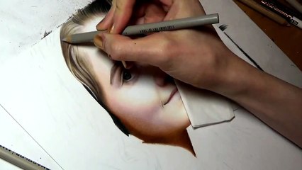 Subscriber of the Month May 2014: Drawing Rianne