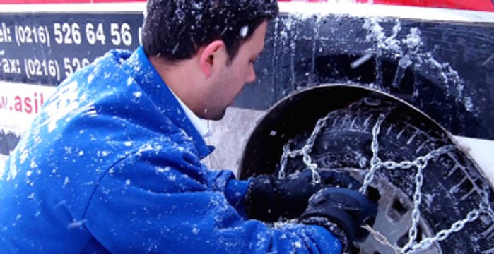 Araçlar İçin Kendi Kendine Lastiğe Takılan Tam Otomatik Zincir