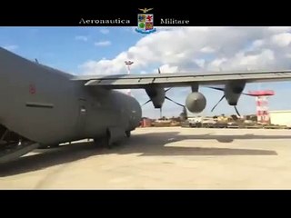 Lampedusa (AG) - Emergenza immigrati ponte aereo (17.02.15)