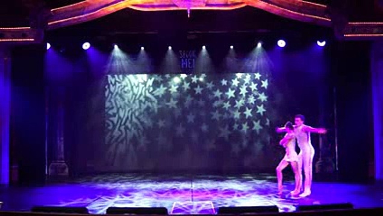 DUO INNA & DENIS-hand to hand-present Art agency Valentino