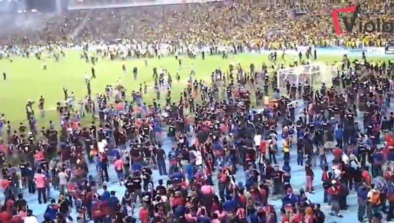 fans out of control ● 2015 ● HD‬