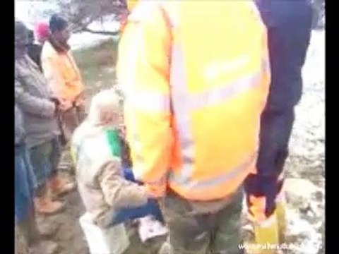 Gölezar Pöhrenk Köyü alt tarafi, mahmutlu koyu boru onarimi