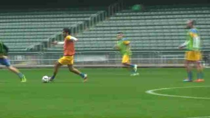 Former Real Madrid star Raul trains with New York Cosmos in Hong Kong
