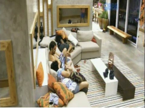 Mariza e Adrilles conversam e diz que Fernando morreu de amor - 18.02.2015