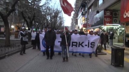 İşçilerden Kıdem Tazminatı Protestosu