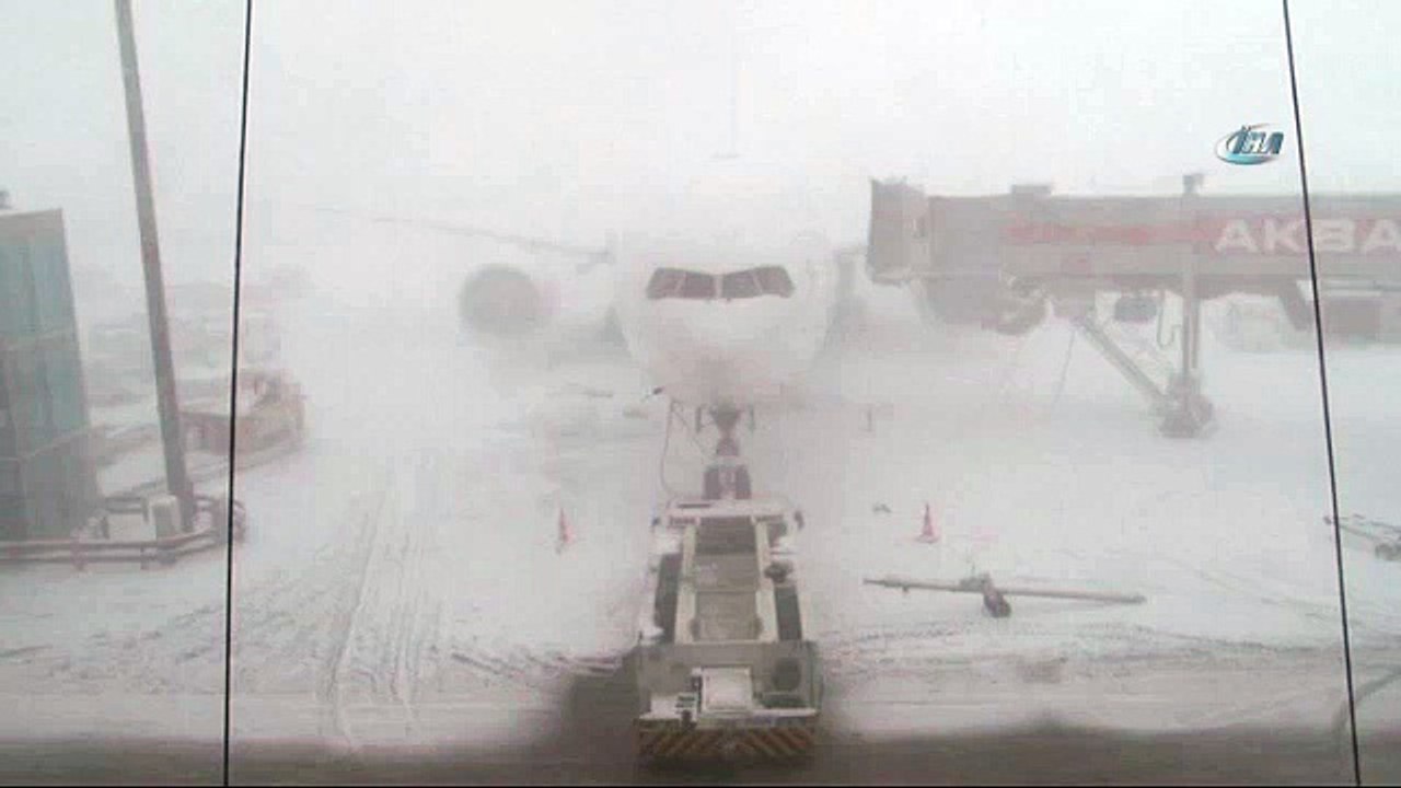 Kule ile pilot arasında ilginç diyalog