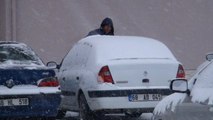 Aksaray'da 3 İlçede Kar Nedeniyle Okullar Tatil