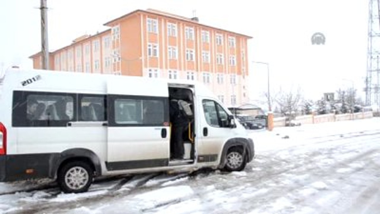Eğitime Kar Engeli