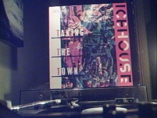 Icehouse - Taking the Town 12" [Extended Dance Mix]